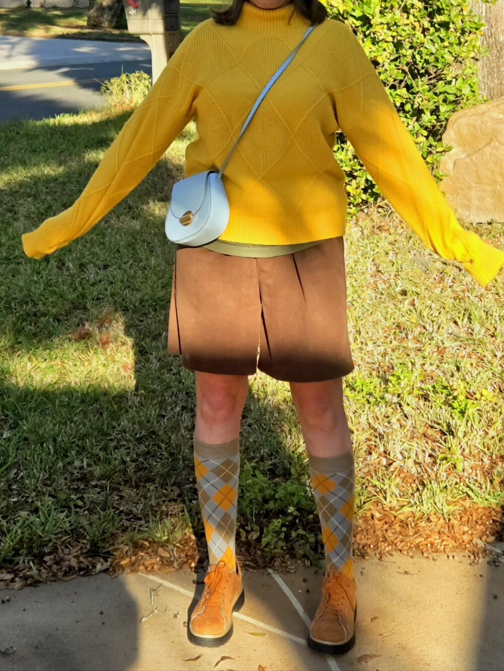 Yellow Diamond-Pattern Turtleneck Sweater Size L
